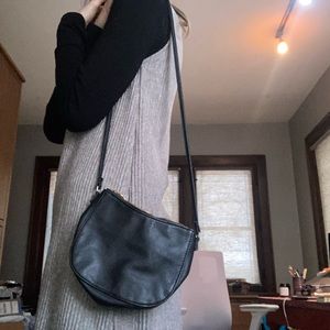 Small black purse